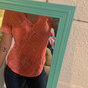 cute pink/orange tee!